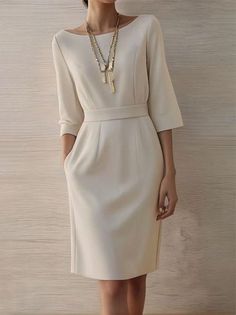 H&m Clothes Women, Business Casual Outfits Dress, Graduation Clothes, Preppy Mode, Rehearsal Dinner Outfits, Three Quarter Sleeve Dresses, Elegant Attire, Summer Elegant, Couture Mode