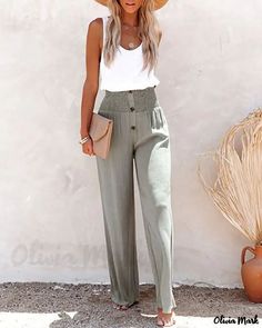 Moda Paris, Vacation Wear, Style Upgrade, Linen Style, Pantalon Large, Shoes With Jeans, Romper Pants, Party Fashion, Linen Pants