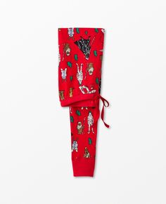 Women's long john pajama pant in our legendary soft organic cotton rib knit, complete with STAR WARS™ holiday print artwork. • Hypoallergenic & eczema-friendly • Sensory-friendly scratch-free seams that lay flat on the skin • Resists pilling and fading • OEKO-TEX® certified safe from hundreds of harsh chemicals 100% organic combed cotton rib knit Super-smooth flatlock seams Encased stretch waist Adjustable drawcord Ribbed cuffs Tops and pants offered separately for the very best fit OEKO-TEX® ST Long Johns Pajamas, Holiday Pjs, 2023 Wishlist, I'm Leaving, Adult Pajamas, Sensory Friendly, Star Wars Women, Long John, Pajama Pant