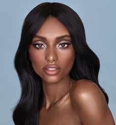 60s Eye Makeup, Drama Photography, Nikki Makeup, 60s Makeup, Soft Glam Makeup, Dark Skin Beauty, Brown Eyeshadow, Soft Glam, Dark Skin Makeup