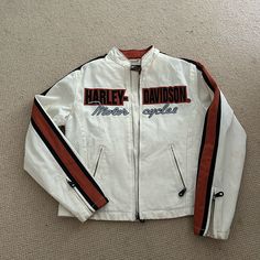 Perfect Condition, Very Rare Vintage White Cotton Outerwear, White Vintage Cotton Outerwear, Alien Stuff, Apparel Design Inspiration, Coats Vintage, Harley Davidson Jacket, Concept Clothing, Sketch Ideas, Harley Davidson Women