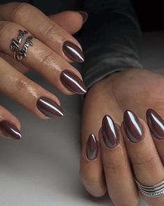 Powder Nail Ideas, Bubbles Nails, 2000 Nails, Brown Chrome Nails, Copper Nails Designs, Nails Nyc, Neutral Vibes, Brown Chrome