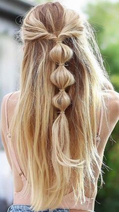 Half Up Half Down Hairstyles, Hoco Hairstyles, Dance Hairstyles, Homecoming Hair Down, Hoco Hair Ideas, Half Up Half Down Hair, Hoco Hair