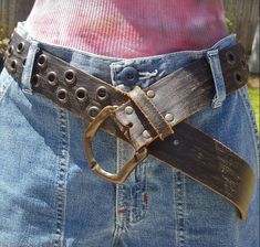 Western Grunge Aesthetic, Cool Belts, Grunge Belt, Clothes Game, Viking Aesthetic, Gothic Tattoos, Western Grunge, London Accessories, Gothic Tattoo