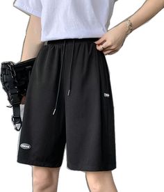 Short Sweatpants, Sweatpants Streetwear, Soft Girl Outfits, Harajuku Outfits, Gothic Clothes, Shorts Women, Women Plus Size, Loose Shorts, Biker Shorts