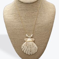 This beautiful piece is one of a kind, made with a real seashell that won't be replicated. This piece is unique yet still perfectly on trend! The chain is 18K gold plated and will not tarnish, so you can get it wet! I made this handmade, as if I was making for myself or someone I love.   Check out my instagram @byekcollection to see how I use my jewelry to make a difference in our world. 😊 Jewelry To Make, Jewelry Beach, Seashell Jewelry, Seashell Necklace, Beach Jewelry, Snake Chain, Pearl Beads, Sea Shells, Charm Necklace