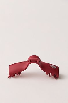 Just as fashionable as it is functional, this timeless clip is featured in a large style with comb tooth claw detailing at either end for an effortless, sporty finishing touch. | Pick It Up Claw Clip by FP Movement at Free People, Strong Red Fp Movement, Claw Clip, Clip On, Comb, Hair Pins, Hair Clips, Free People, Hair Accessories, Women Accessories