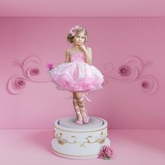 Girl Music Box Diy Music Box, Music Box Ballerina, How To Use Photoshop, Ballerina Birthday, Intro Video, Musical Box, Girls Music, Mia 3