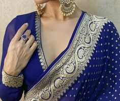 Velvet Kurti, Kurti Neck Design, Blouse Designs High Neck, Saree Blouse Neck Designs, Latest Model Blouse Designs, Fashionable Saree Blouse Designs, Blouse Design Images, Indian Saree Blouses Designs