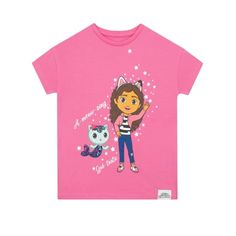 Step into a world of fun and imagination with this delightful Gabby's Dollhouse short sleeve girls' pink t-shirt! Featuring a playful image of Gabby waving alongside her friend Mercat, this girls' t-shirt is a must-have for any fan of Gabby and her Gabby cat friends. On this kids' t-shirt, girls will love Gabby in her iconic cat ear headband, pink jacket, and striped t-shirt, inspiring creativity and adventure in your little one. Crafted from soft, breathable cotton, this girls' t-shirt is desig Gabby Dollhouse, Dollhouse Clothes, Cat Ear Headband, Stylish Kids Outfits, White Stars, Dollhouse Accessories, Girls Characters, Pink Jacket, Stylish Kids