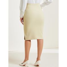 Made of stretch and soft fabric, the Bodycon classic skirt with a side split hem can be convenient for sitting all day or daily walking. A dressy casual pencil skirt designs a wrapped silhouette that hugs the body shows off your curves and makes you look more professional and urban chic. The below-knee-length pencil skirt is perfectly matched with a formal blouse or casual shirt and high heels or flats for work, business, office, party, cocktail, casual or other occasions. Pencil Skirt Designs, Casual Pencil Skirt, Pencil Skirt Casual, Bodycon Pencil Skirt, Business Skirt, Bodycon Midi Skirt, Classic Skirts, Knee Length Skirt Pencil, Short Denim Skirt