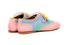 "These pastel tone handmade oxford leather ballet flats, Oxford inspired are adorable women's best pair of shoes that you will wear everyday all through the year. With extra soft rubber sole, they are even suitable for wet weather. This perfect Oxford's flats will be the chic shoe you reach for again and again. Crafted from smooth Italian leather and embellished with tassels they make perfect fit. Give your look unique signature and wear them with everything. This handmade flats are cushioned fo Mint Shoes, Wedding Ballet Flats, Black Sandals Flat, Bridal Flats, Oxford Flats, Blue Wedding Shoes, Leather Oxford Shoes, Women Oxford Shoes, Chic Shoes