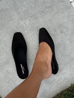 Modern Shoes, Hype Shoes, Shoe Inspo, Old Money Aesthetic, Looks Chic, Boot Pumps, Dream Shoes