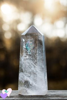 Clear quartz is a great healing stone for depression Rainforest Plants, Orgonite Pyramids, Angel Aura Quartz, Crystal Energy, Chakra Necklace, Meditation Crystals, Body Balance, Grid Design, Chakra Stones