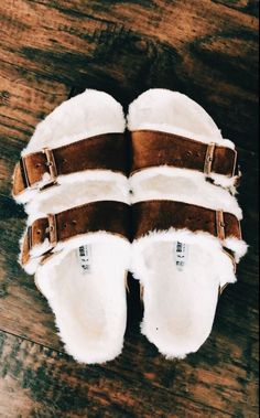 Birkenstock Sandals, Combat Boot, Mode Inspo, Shoe Closet, Shoe Obsession, Mode Inspiration