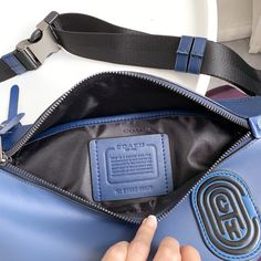 C family men 89079 91375 Deep blue, light -faced pads PVC sports waist bag can be used as a tidal sports

 size: 30*12*11 Music Bag, Multifunction Bag, Orange Backpacks, Blue Coach, Lv Purse, Lv Shoes, Mini Bucket Bags, Small Tote Bag, Lv Belt