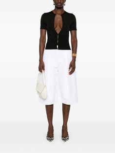 Jacquemus Le Bermuda Amalfi Shorts - Farfetch Ski Shoes, Prada Re Edition, Versace Bags, City Dress, Belted Jacket, Blouse Pants, Balenciaga Triple S, Shorts White, Eyewear Brand