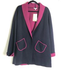 Nwt Finity Womens Medium Lapel Cardigan Sweater Wool Blend Pockets Navy Magenta Brand New With Tags Still Attached. No Rips, Tears, Burns, Holes Or Stains. Please See Photos For Additional Details. Navy With Contrasting Magenta Front Closure Medium Weight Length: 32" Bust Laying Flat (Armpit To Armpit): 19" Armpit To Hem: 22" Armpit To Wrist: 18" Pink Long Sleeve Sweater For Work, Pink Fall Cardigan For Workwear, Pink Fall Cardigan For Work, Pink Long Sleeve Cardigan For Workwear, Pink Long Sleeve Cardigan For Loungewear, Pink Long Sleeve Loungewear Cardigan, Pink Outerwear With Pockets For Loungewear, Pink Long Sleeve Sweater With Pockets, Pink Outerwear For Fall Loungewear