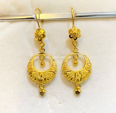 Solid 22k Pure Gold, Elegant Double Curved Cresent Dangling Earrings, 916 Gold  GOLD PURITY : 22k pure yellow gold , 916 GOLD Colour : YELLOW GOLD Total Appx weight : 4.00 grams   Width : pls see pic with ruler Length : Appx 4.5cm - pls see pic with ruler  Hallmark: Hallmarked 916 stamp Design : Double Curved Crescent Earrings  FAQs Q: Is it real gold? A: yes it's real authentic genuine 916 gold  Q: can pawn? A: yes it's pawnable ⭐GoForGold⭐ Cheap Gold Chandbalis For Women, Luxury Round Gold Plated Danglers, Luxury 22k Gold Elegant Chandbalis, Luxury Yellow Gold Chandbalis For Festivals, Yellow 22k Gold Earrings For Anniversary, Festive 22k Yellow Gold Earrings, Traditional Gold Danglers For Anniversary, Yellow Gold Earrings For Anniversary And Festive Occasions, Anniversary Yellow Gold Chandbali Jhumkas