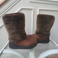 Barely Worn Ugg Marien Boots Waterproof Boots Chestnut Women's 7. Size Women's 7. Barely Worn In Great Shape. No Original Box. Boots Waterproof, Waterproof Boots, Womens Uggs, Ugg Shoes, Chestnut, Rain Boots, Original Box, Size 7, Women Shoes