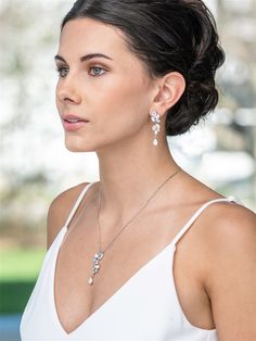 Opal Crystal and CZ Pendant Necklace and Earring Set Wedding Dangle Earrings, Beaded Edge Veil, Quinceanera Accessories, Winter Wedding Accessories, Beaded Wedding Veils, Rose Gold Tiara, Rose Gold Bridesmaid, Veil Accessories, Dangle Earrings Wedding