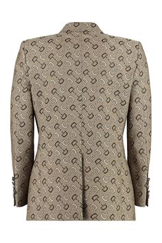 Indulge in the luxury and sophistication of this exquisite double-breasted jacket. Crafted from high-quality beige and brown cotton, this stunning piece features an all-over maxi horsebit motif that exudes elegance and style. The jacket showcases Gucci's 1921 Metamorfosi label on the left sleeve, peaked lapels, a front button closure, and buttoned cuffs, adding a touch of timeless charm to your wardrobe. With two front flap pockets and a welt pocket on the chest, this jacket effortlessly combine Gucci Brand, Jacquard Jacket, Warm Beige, Buy Gucci, Leather Cap, Double Breasted Jacket, Mens Fall, Sweaters Knitwear, Emilio Pucci