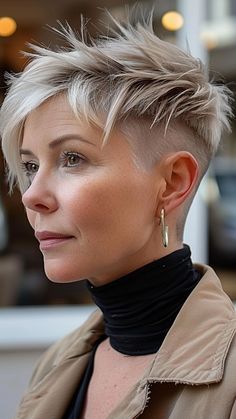 Simplicity in Style: 22 Short Haircuts for Older Women Funky Pixie Cut, Elephant Rings, 2024 Haircuts, Mom Haircuts, Bangs Hairstyle, Shaved Hair Cuts, Really Short Hair