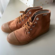 Bangs High Top Shoes Reddish Brown, Women’s Us 6.5, Men’s 5, Never Worn, Come With A Pair Of Extra Laces Bangs Shoes, Reddish Brown, High Top Shoes, High Tops, Bangs, Women Shoes, Lace, Women Shopping, Color