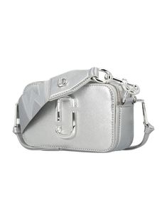 This stunning Snapshot bag by Marc Jacobs showcases a sleek and compact rectangular design in luxurious 100% split cow leather. The dual top zipper and iconic logo detail enhance its sophisticated appeal, making it a perfect accessory for modern women seeking style and functionality.  - Material: 100% split cow leather   - Dimensions: Compact rectangular shape   - Features: Dual top zipper, removable strap, ample storage space Snapshot Bag, American Fashion Designers, Webbing Strap, Prada Shoes, Valentino Garavani, Cow Leather, Shoe Laces