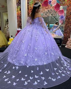 Butterfly Quince Dress Purple, Purple Quinceanera Dresses Butterfly, Lavender Ball Gown, Quinceanera Themes Dresses, Purple Quinceanera Dresses, Pretty Quinceanera Dresses, Prom Dress Evening, Quince Dress, Stunning Prom Dresses