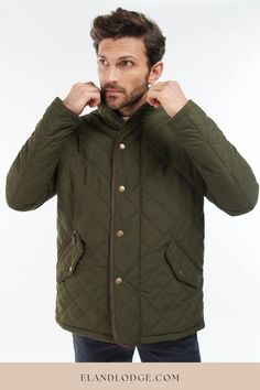 The Barbour Mens Waterproof Shoveler Quilt Jacket boasts a stand collar and zip fastening with a stud front placket. Perfect for a warm and waterproof design, this jacket offers a tartan inner yoke and pocket and is finished with a leather badge to the bottom left of the jacket. Waterproof Jacket Men, Quilt Jacket, A Stand