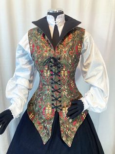 Pretty Clothes For Women, French Fantasy Clothes, Bard Fashion, Solarpunk Lunarpunk, Fantasy Formal Wear Male, High Fantasy Clothing, Modern Fantasy Clothing, Fantasy Inspired Outfits, Aristocrat Fashion