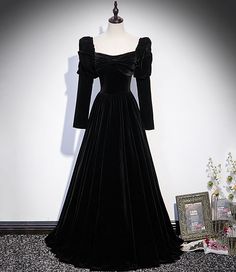 Cheap Vintage Long Sleeve Dresses, Black Long Sleeve Prom Dress, Long Sleeve Prom Dress, Sleeve Prom Dress, A Line Evening Dress, Long Sleeve Prom, Black Prom Dress, Black Prom, Evening Dress Fashion