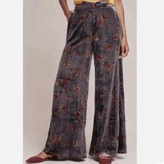 Soft Velvety Wide Leg Pants Styled With A Side Zipper, Top Closure, And Side Pockets. The Floral Print Really Makes These Pants Pop! Measurements Taken Laying Flat: Waist Left To Right: 14 Inches Hips Left To Right: 19 Inches Crotch Depth -Waist To Crotch: 11 Inches Inseam - Crotch To Bottom Hem: 32 Inches Anthropologie Prints, Velvet Wide Leg Pants, Printed Velvet, Pants Color, Soft Velvet, Fashion Pants, Fashion Inspo Outfits, Leg Pants, Wide Leg Pants