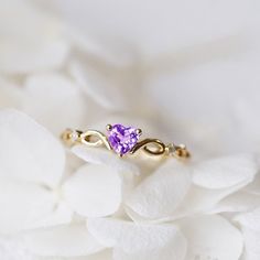 Cheap Dainty Heart Rings, Cheap Multicolor Promise Rings, Cute Jewellery Pretty Rings, Silver Heart Rainbow Topaz Heart Rings Simple, Crystal Engagement Rings, Bff Jewelry, Gold Skies, Romantic Birthday, Gold Rings Jewelry