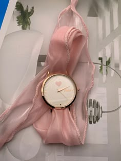 Trendy Watches Women, Stylish Watches For Girls, My First Vlog, Girls Watch, Pretty Watches, Fancy Watches, Expensive Jewelry Luxury