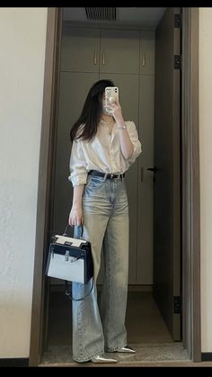 Korean Women Fashion Street Style, Style Pant Outfit, Korean Work Fashion, Light Academia Aesthetic Outfit Summer, Korean Ootd Street Style, Aesthetic Formal Outfits, Simple Formal Outfits, Korean Office Outfits Women, Formal Hijab Outfit