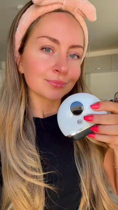 The ultimate Gua Sha device!

A modern spin on an ancient ritual -  combining LED therapy, heat, and vibration with Gua Sha for the most relaxing and rejuvenating experience💆‍♀️🌿

#guasha #ledguasha #redlighttherapy #guasharoutine #skincare Green Nails Simple, Gua Sha Benefits, Olive Green Nails, Glamorous Birthday, Teal Makeup, Skin Hacks, Beauty 2023, Birthday Nail Designs, Nails Floral