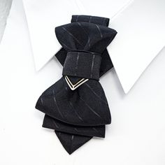 Groom Suit Black, Unique Bow Tie, Groom Bowtie, Wedding Bow Tie, Groom Ties, Black Neck, Bow Tie Wedding, Suit Black, Wedding Bows