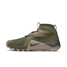 Nike Boots Mens, Sneakers Sketch, Nike Training Shoes, Mens Boots Fashion, Shoe Nike, Mens Nike Shoes