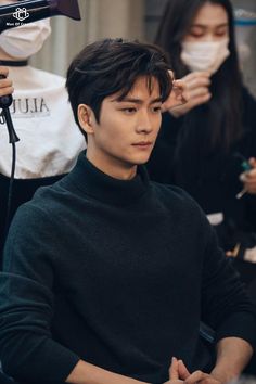 Kdrama Men Haircut, Aesthetic Haircuts For Men, Kdrama Hairstyles Men, Hairstyle For Long Face Men, Korean Guys Haircut, Kpop Hair Inspo Men, Korea Man Hairstyle, Asian Guys Haircut, Korean Men Haircut Undercut