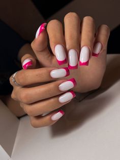 Nails 23, Trends Nails, French Manicure Nails, French Acrylic Nails, Cute Gel Nails, Pink Acrylic Nails, Minimalist Nails, Classy Nails