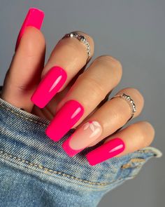 Nail Art Fluo Summer, Idee Nail Art, Nails Bright Pink, Book Nail Art, Magenta Nails, Nails Rose, Gel French Manicure, Rose Nail Art