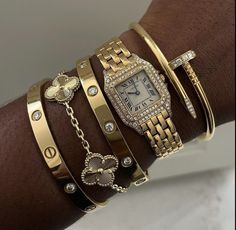 Dream Bracelet Stack, Designer Jewelry Stack, Luxury Necklace Stack, Luxury Brand Jewelry, Vision Board Jewelry, Gold Jewellery Black Women, Gold Bracelet Stack With Watch, Gold Jewellery Stack, Gold Bracelet Stack Classy