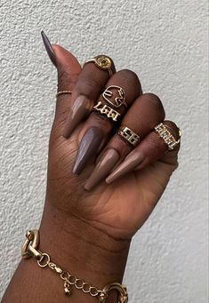 20 Black Girl Nail Designs for 2024 Beautiful Dawn Designs Girls Nail Designs, Brown Acrylic Nails, Black Nail Designs, Nails Polish, Dark Nails, Nails Black, Pastel Nails, Brown Nails