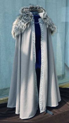 Old Fashion Dresses, Chique Outfits, Character Outfits, Cloak