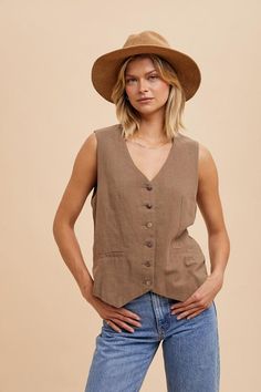 Classic V-neck Tops With Pockets, Fitted Linen Tank Top For Everyday, Casual Tank Top With Pockets For Fall, Casual Everyday Linen Vest, Classic Fitted Sweater Vest For Summer, Brown Cotton Vest With Button Closure, Fitted Tank Top With Pockets For Spring, Fitted Spring Tank Top With Pockets, Fitted Sleeveless Vest For Everyday