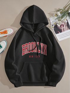 "Step into the distinctive urban energy of Brooklyn, New York with our \"Brooklyn New York\" hoodie. This hoodie not only wraps you in warmth but also showcases your connection to the vibrant spirit of one of New York City's most iconic boroughs. Crafted with both comfort and style in mind, this hoodie is a homage to the dynamic atmosphere that defines Brooklyn. The bold \"Brooklyn New York\" design on the front speaks volumes about your affinity for this cultural hub known for its art, music, a Thermal Hoodie, Pockets Fashion, Letter Print Hoodie, Sports Hoodies, Printed Drawstring, Brooklyn New York, Style Streetwear, Drawstring Hoodie, Inspiration Mode