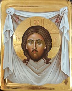 an icon of jesus with white cloth draped around him