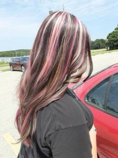 Hair With Streaks Of Color, Blonde Pink And Brown Hair, Pink Blonde Brown Hair, Dyed Hair Colorful, Brown Hair With Coloured Highlights, Streaks Hair Highlights, Pink Calico Hair, Neoploaton Hair